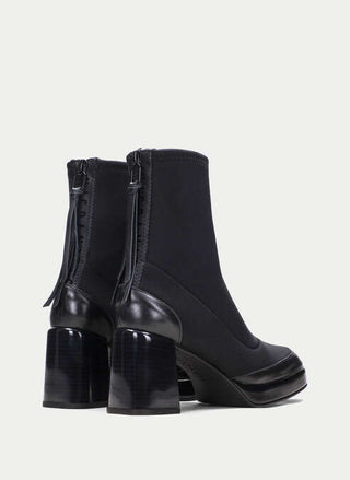 Tokio Back Zip Boot