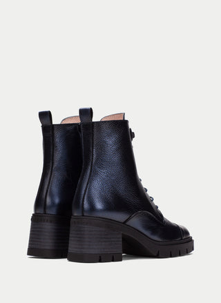 Everest Lace Up Boot