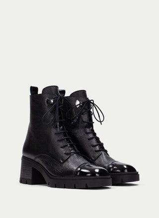 Everest Lace Up Boot