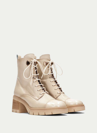 Everest Lace Up Boot