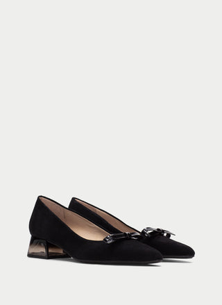 Sahara Suede Pump
