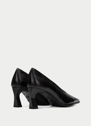 Paris Pump